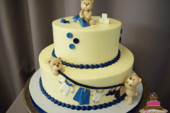(250) Teddy Bear Clothesline Cake