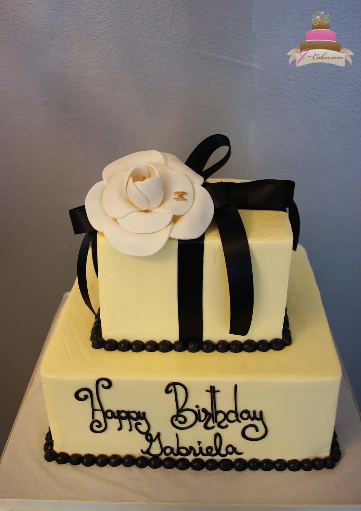 (159) Chanel Flower Birthday Cake