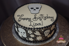 (194) Skull Birthday Cake