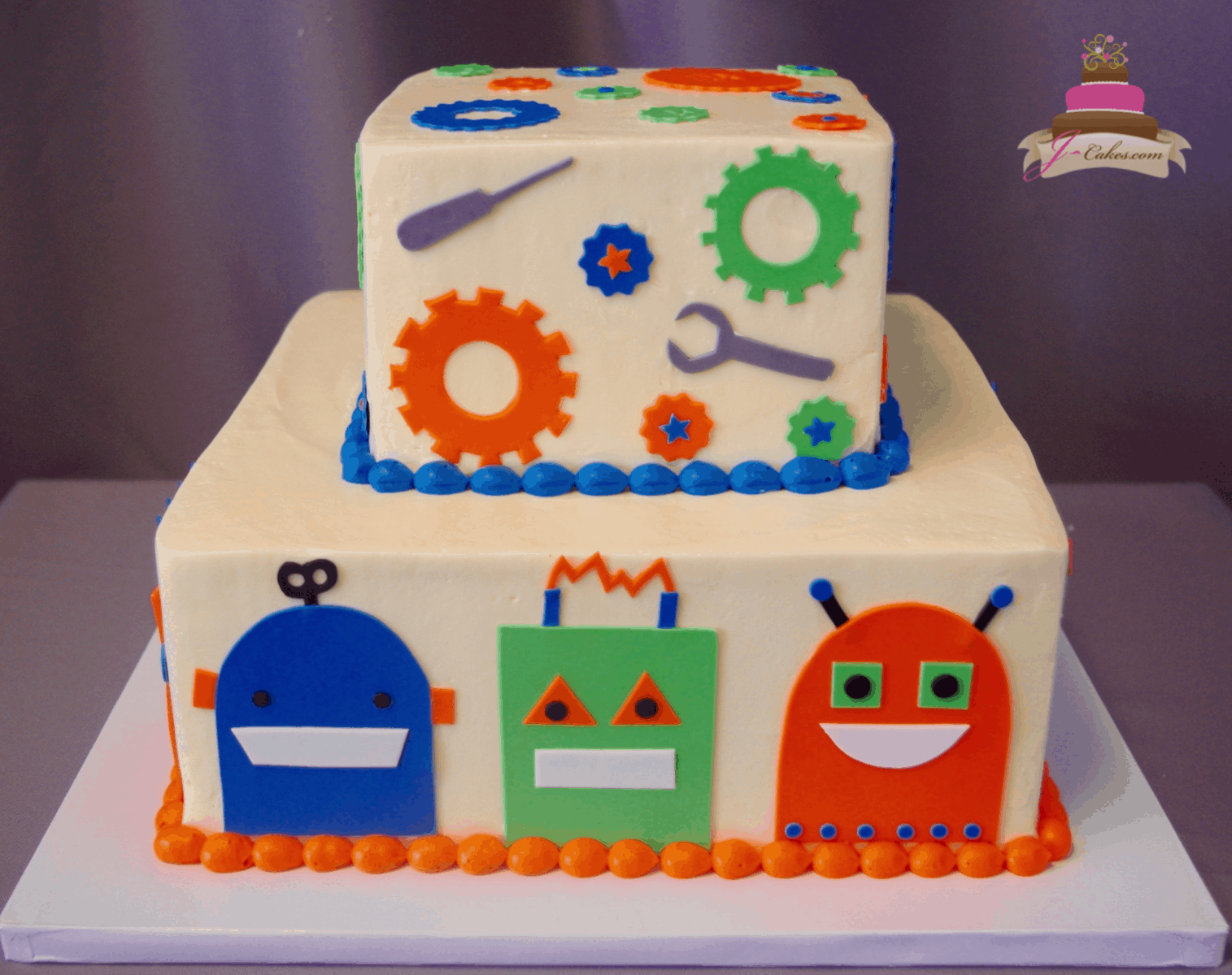 (539) Robot Tiered Cake