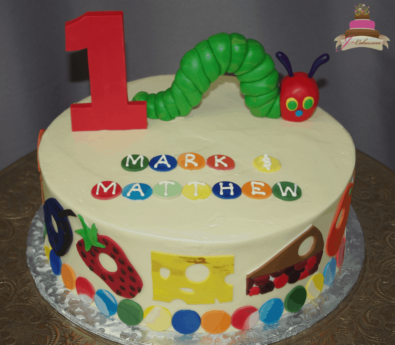 (580) Very Hungry Caterpillar Round Cake