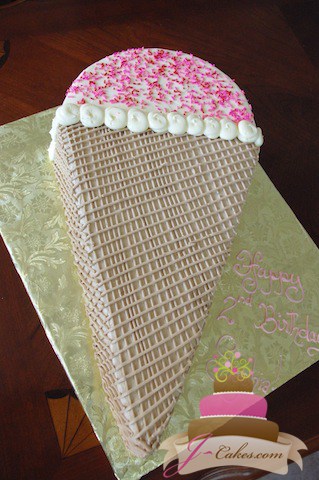 (414) Ice Cream Cone Birthday Cake