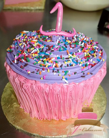 (449) Giant Cupcake