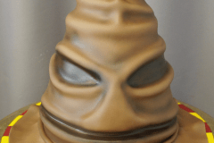 (531) 3D Sorting Hat Cake