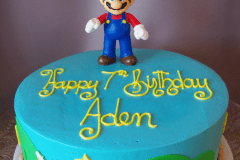 (546) Simple Mario Cake