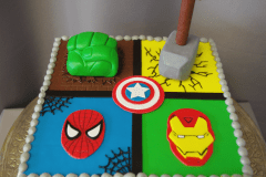 (568) Marvel Superhero Cake