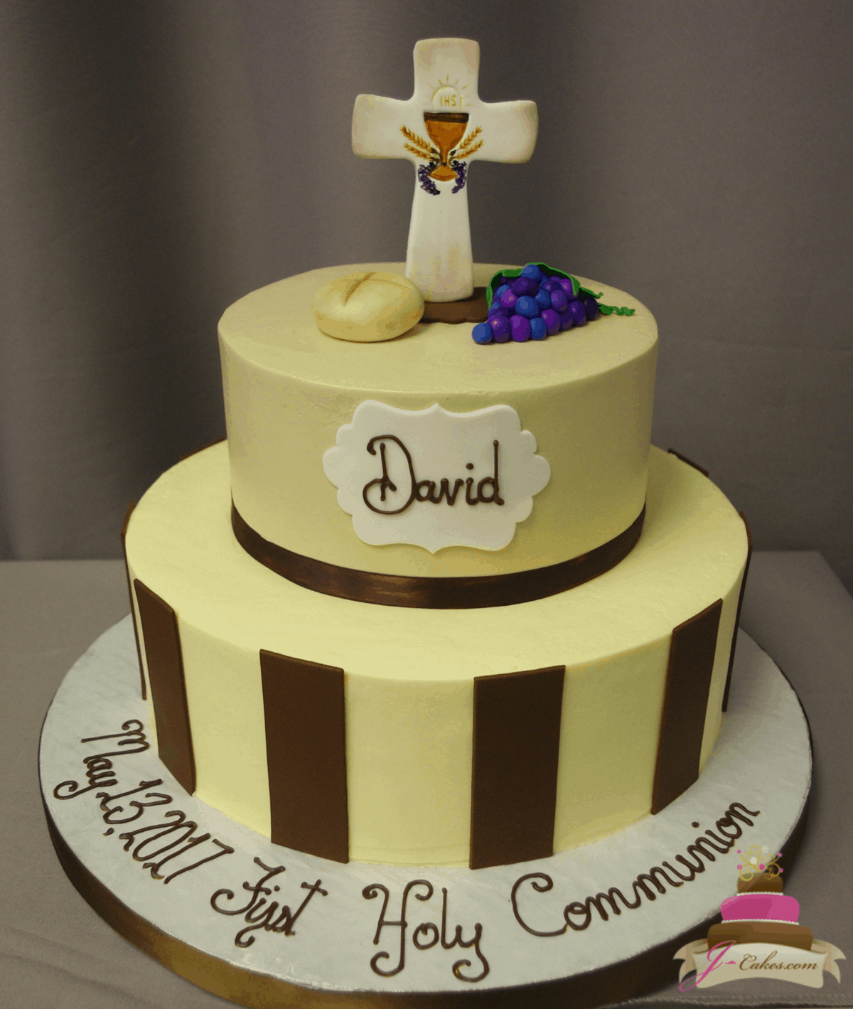 (2022) Tiered Communion Cake