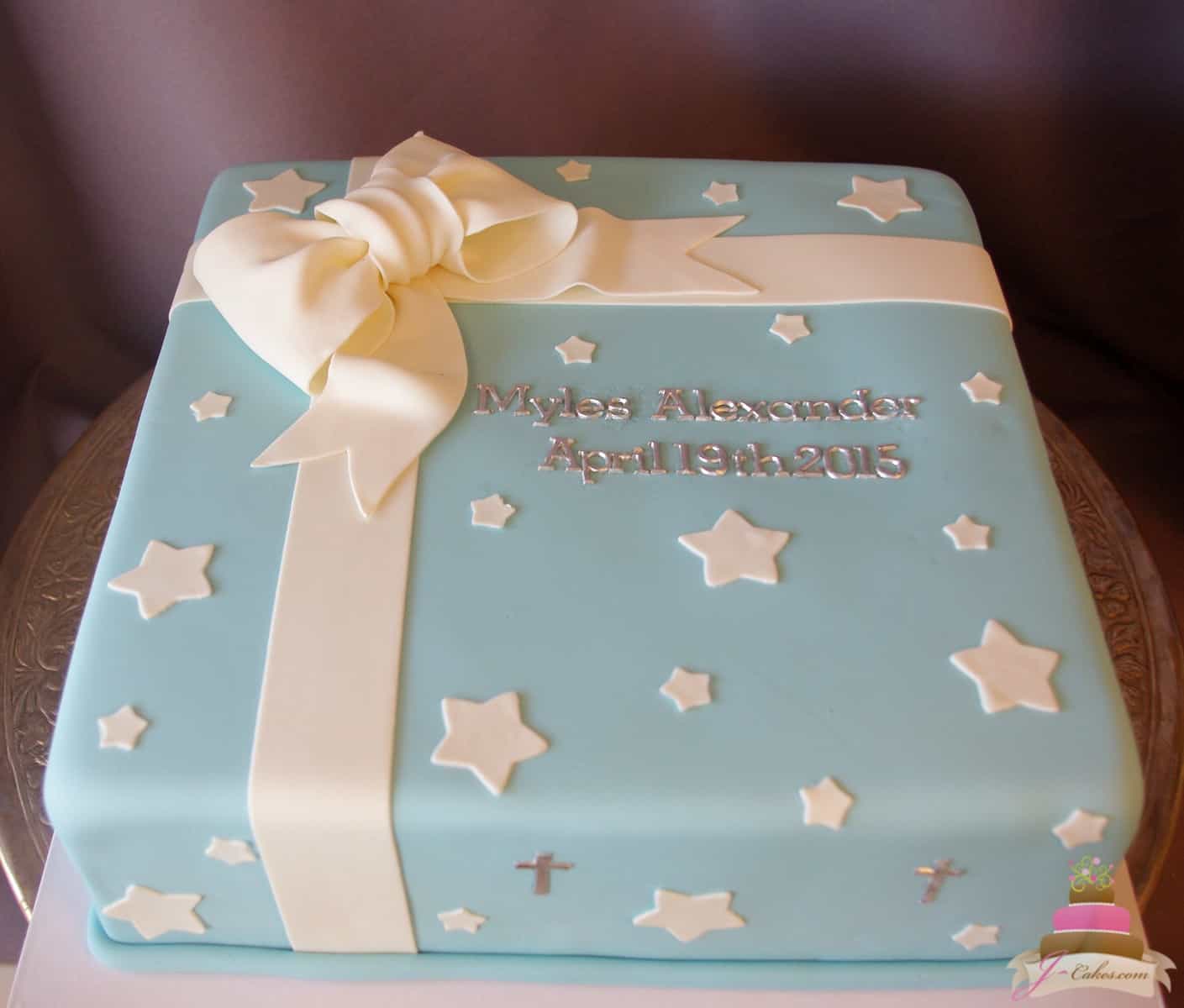 (2015) Present Box Christening Cake