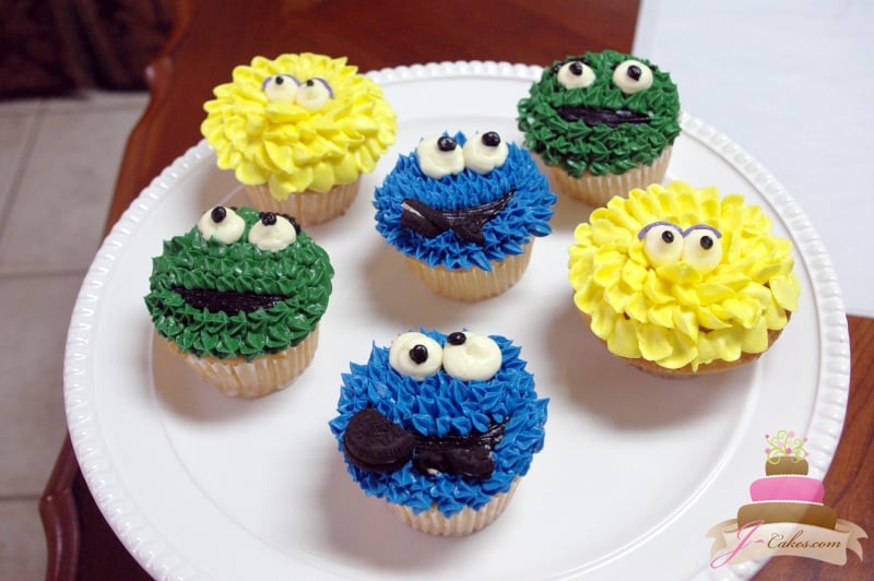 (607) Sesame Street Cupcakes