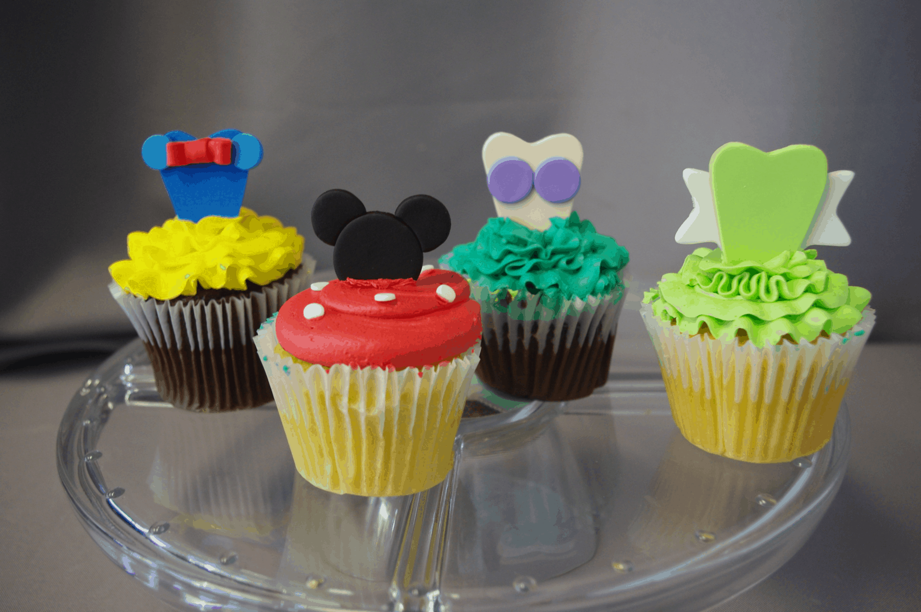 (658) Disney Princess Cupcakes