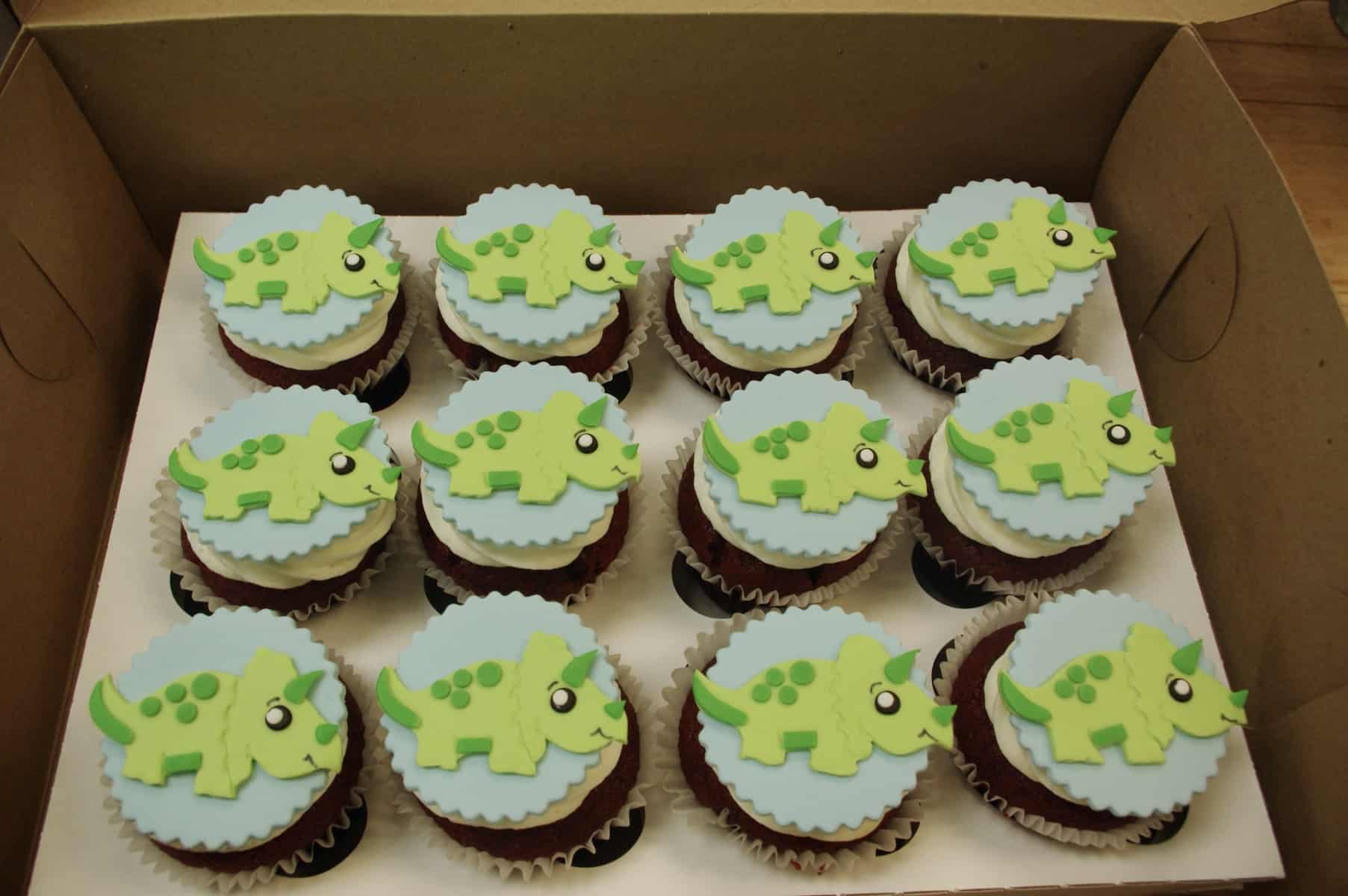 (659) Dinosaur Cupcakes