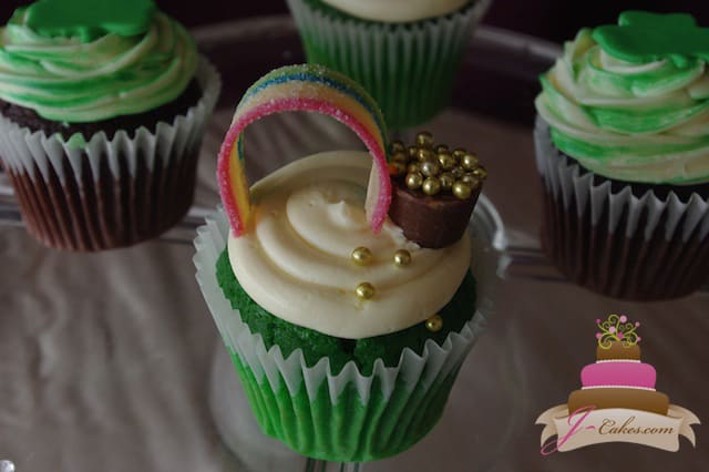 (619) St. Patrick's Day Cupcakes