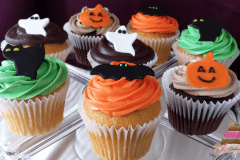 (646) Halloween Cupcakes
