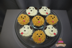 (653) Puppy Cupcakes