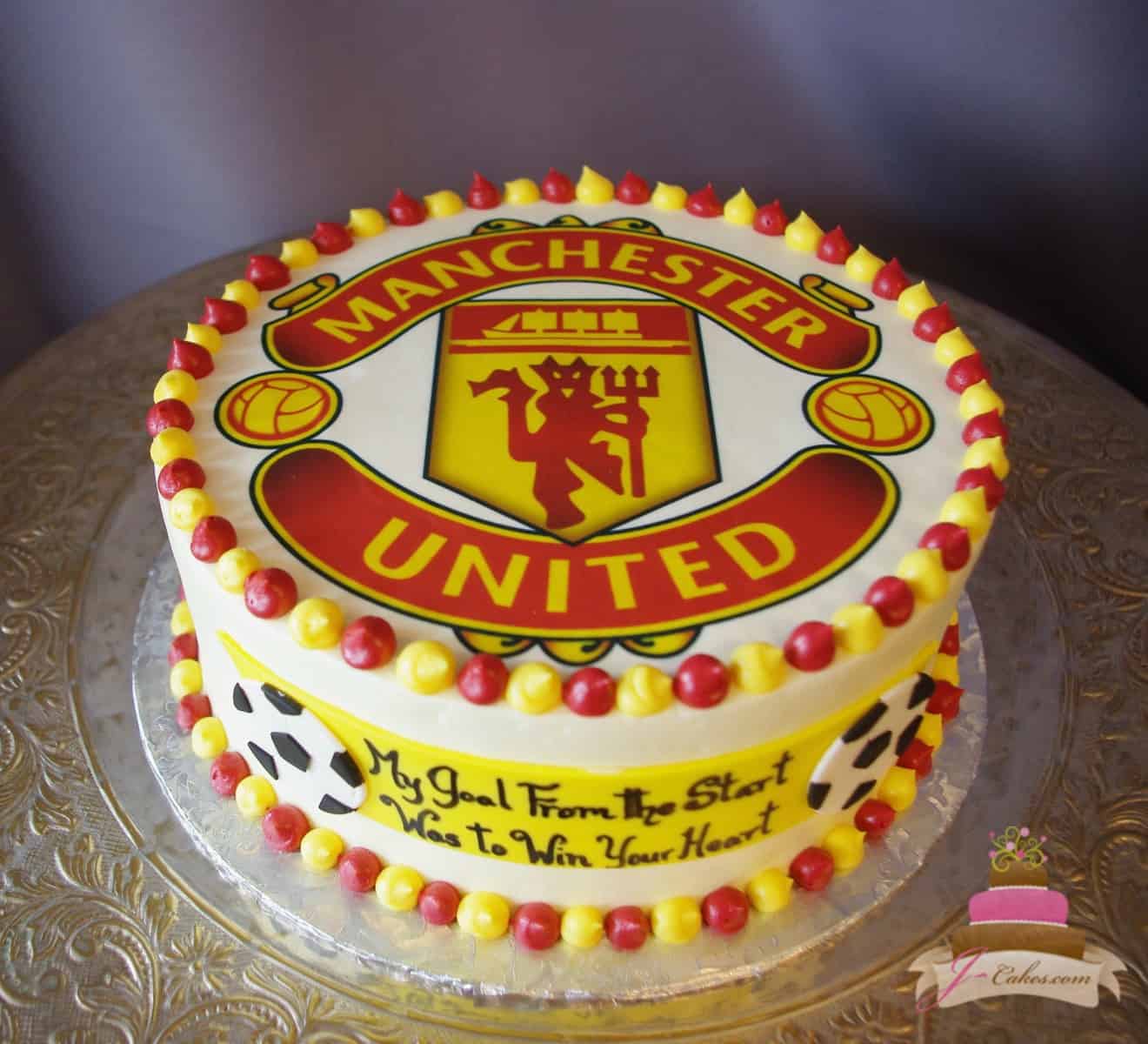 (726) Manchester United Soccer Groom's Cake