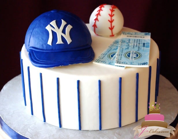 (715) NY Yankees Theme Groom's Cake