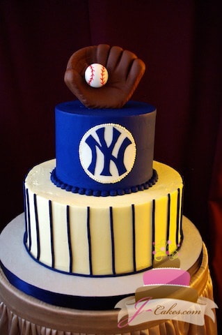 (719) NY Yankees Tiered Groom's Cake