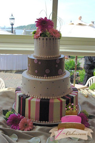 (907) Pink and Brown Tiered Sweet 16 Cake