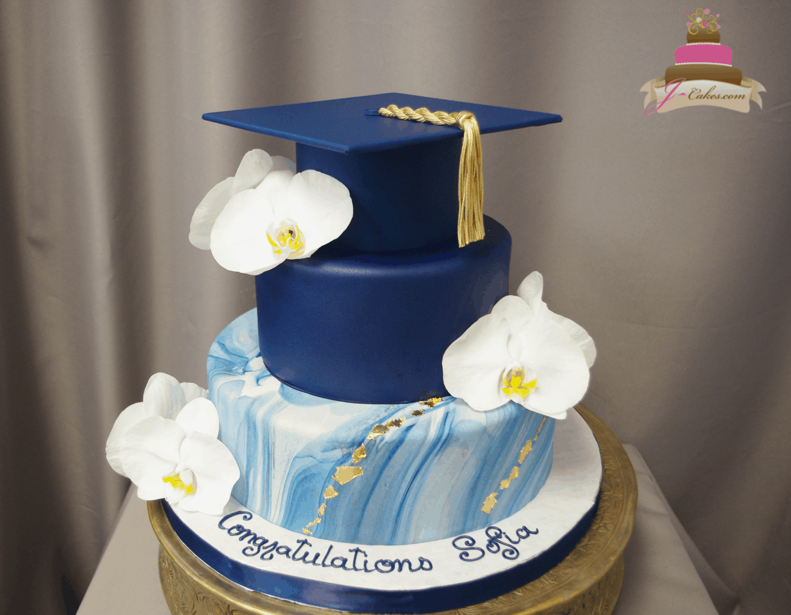 (844) Marbled Fondant Graduation Cake