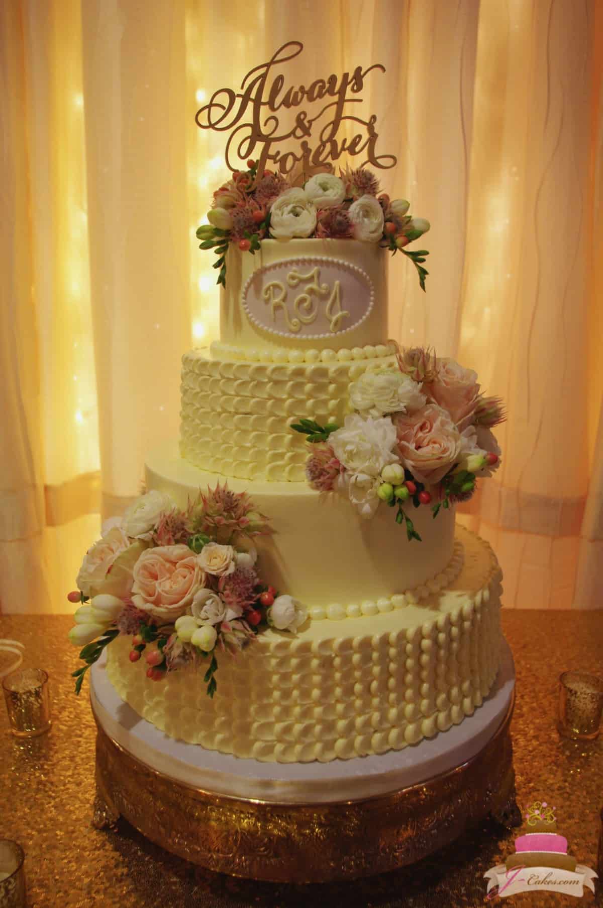 (1146) Dragged Dot Wedding Cake