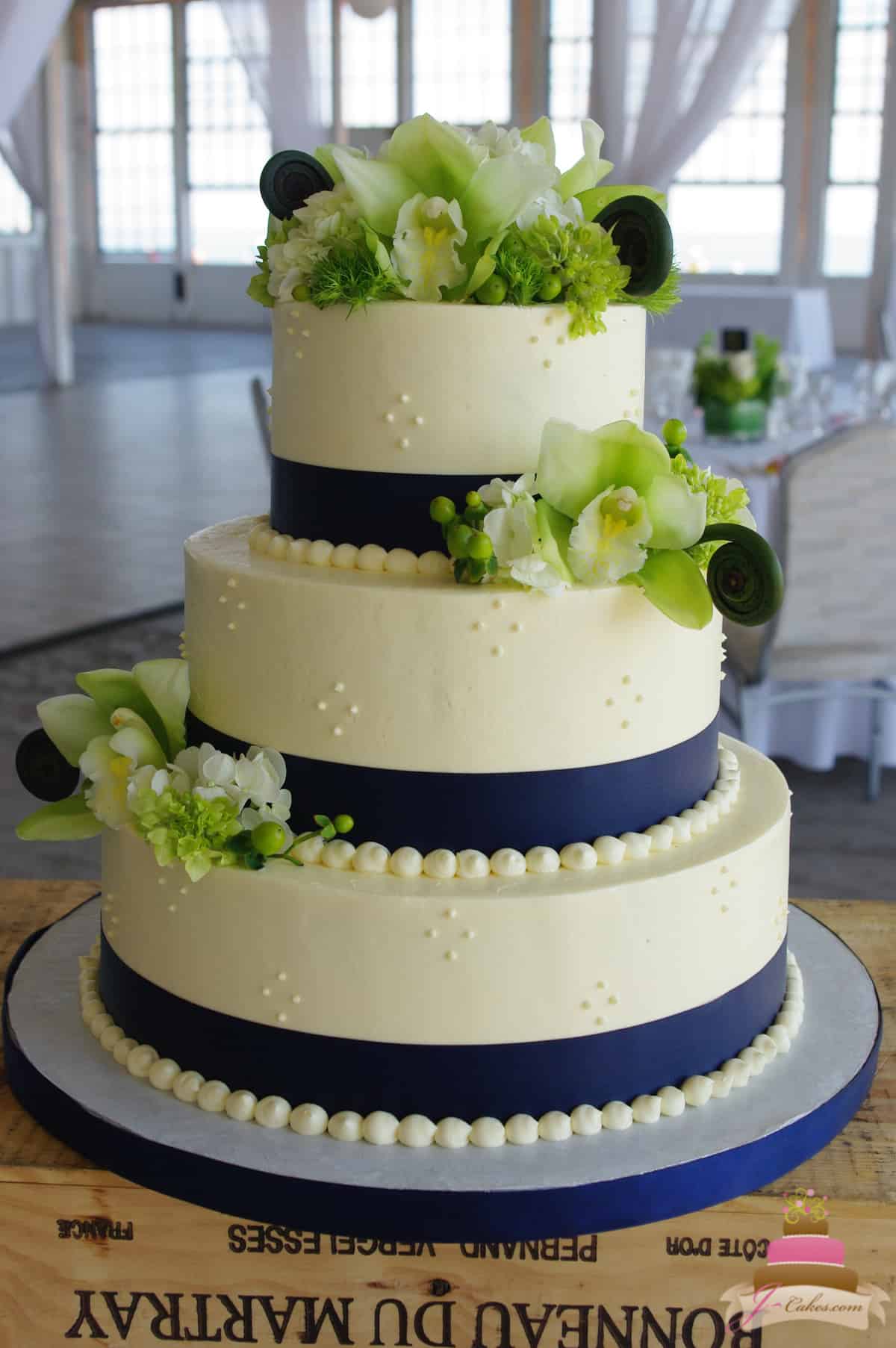 (1152) Swiss Dot and Orchid Wedding Cake