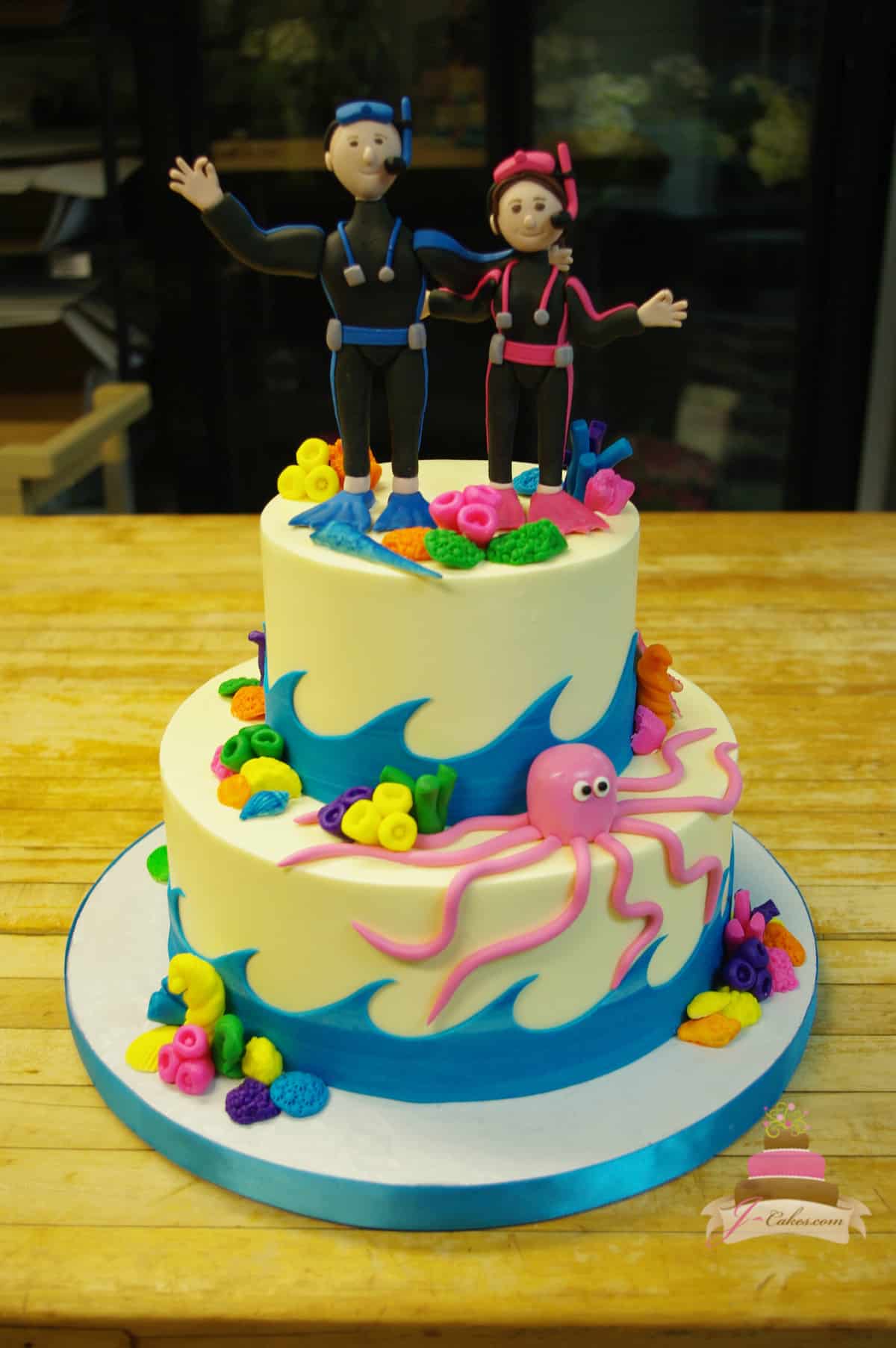 (1153) Scuba Theme Wedding Cake