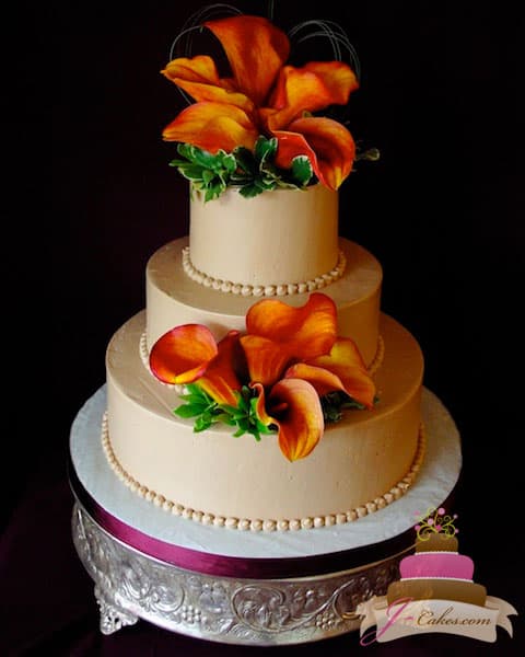(1139) Mocha-Frosted Wedding Cake with Calla Lilies