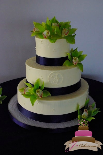 (1003) Dot and Monogram Wedding Cake