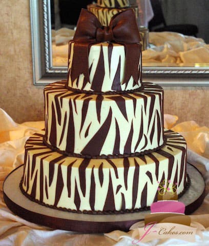 (1006) Zebra Stripe Wedding Cake