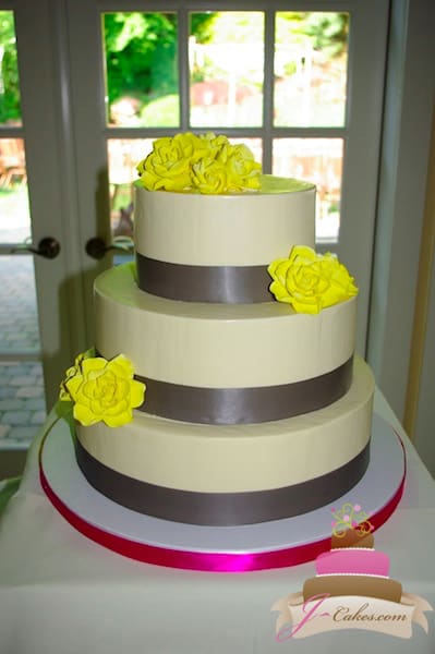 (1094) Yellow Sugar Flower Wedding Cake