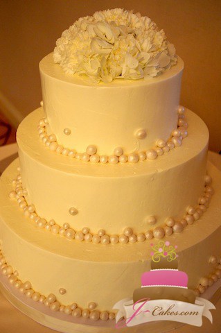 (1051) Pearl Border Wedding Cake