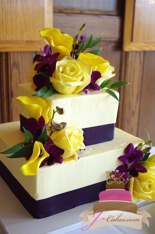 (1054) Purple and Yellow Square Wedding Cake