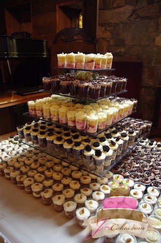 (1071) Cake Shooter Tower