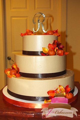 (1077) Autumn Theme Wedding Cake