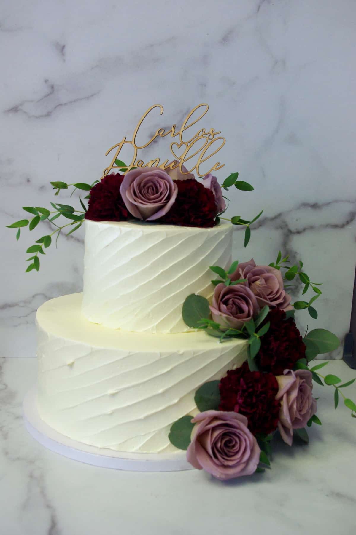 (1195) Diagonal Texture Wedding Cake