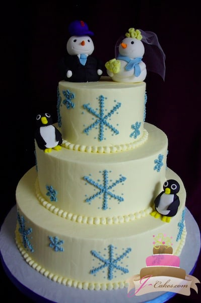(1118) Winter Theme Wedding Cake with Penguins