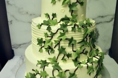 (1194) Ivy Vines Wedding Cake
